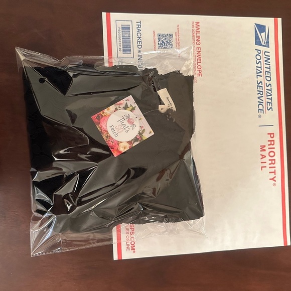 JEN - Sweet Lovely  - Black Lace Top Ruffle Sleeve Fringe SZ S Lined NWT - Picture 13 of 13